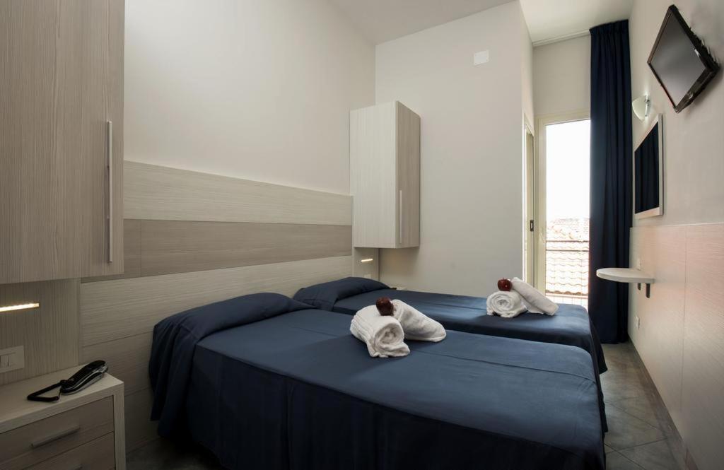 רימיני Hotel Scarlet מראה חיצוני תמונה