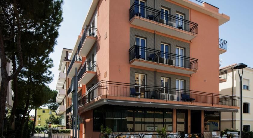 רימיני Hotel Scarlet מראה חיצוני תמונה